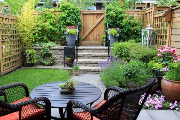 Small Yard Landscaping in Morgan Hill